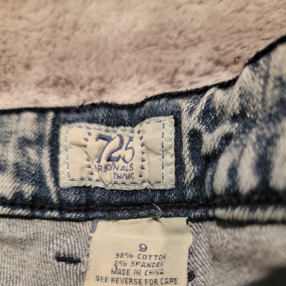 Wonens size 9 jeans - Picture 2 of 2